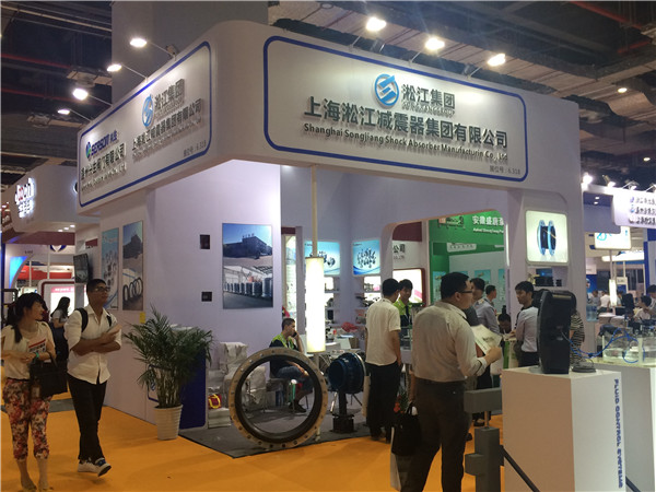 橡膠接頭廠家參加上海.泵管閥展覽會(huì)現(xiàn)場
