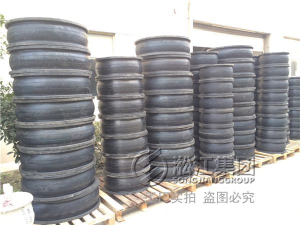 蘇州熱鍍鋅法蘭橡膠接頭，吳中區(qū)法蘭橡膠接頭，市政污水處理法蘭橡膠接頭