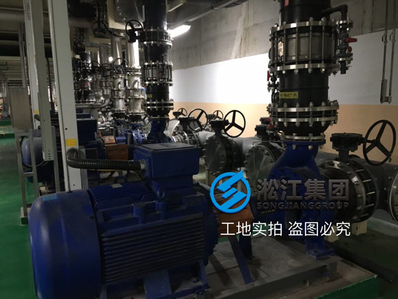 【使用現(xiàn)場】EPDM異徑橡膠接頭安裝在昆山三星機電 【使用現(xiàn)場】EPDM異徑橡膠接頭安裝在昆山三星機電