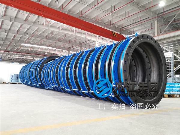 DN2000橡膠接頭裝車發(fā)往南昌污水廠 DN2000橡膠接頭裝車發(fā)往南昌污水廠